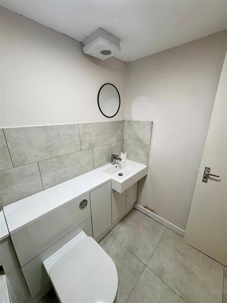 Bathroom Cont.jpg