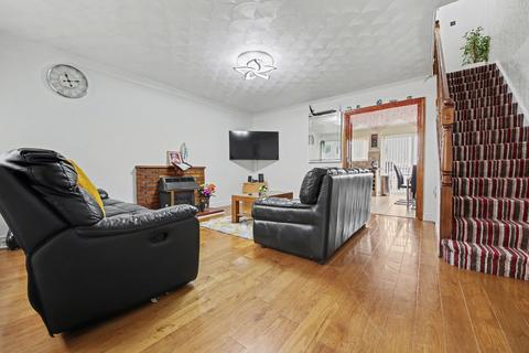 3 bedroom semi-detached house for sale, Gorselands Road, Southampton SO18