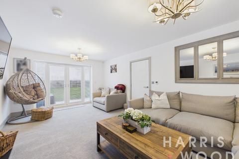 4 bedroom detached house for sale, High Elms, Colchester, CO7