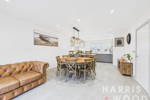 4 bedroom detached house for sale, High Elms, Colchester, CO7