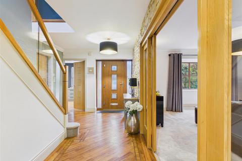 5 bedroom detached house for sale, Heads Lane, Hessle