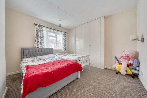 2 bedroom end of terrace house for sale, Shaw Road, Bromley