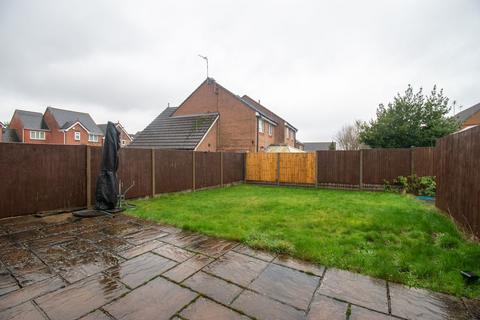 3 bedroom semi-detached house to rent, Morris Close, Thorpe Astley