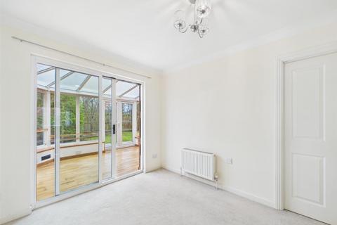 4 bedroom detached house for sale, Cooper Drive, Perth PH1