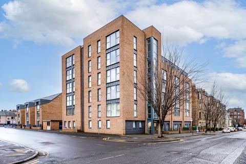 2 bedroom flat for sale, 128/24 McDonald Road, Edinburgh, EH7 4QU