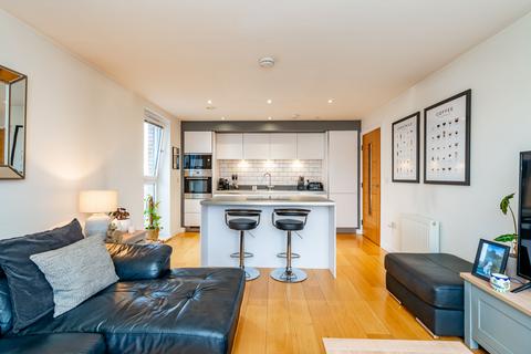 2 bedroom flat for sale, 128/24 McDonald Road, Edinburgh, EH7 4QU