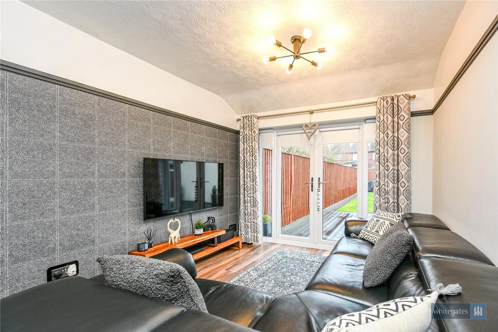 Family/Dining Room