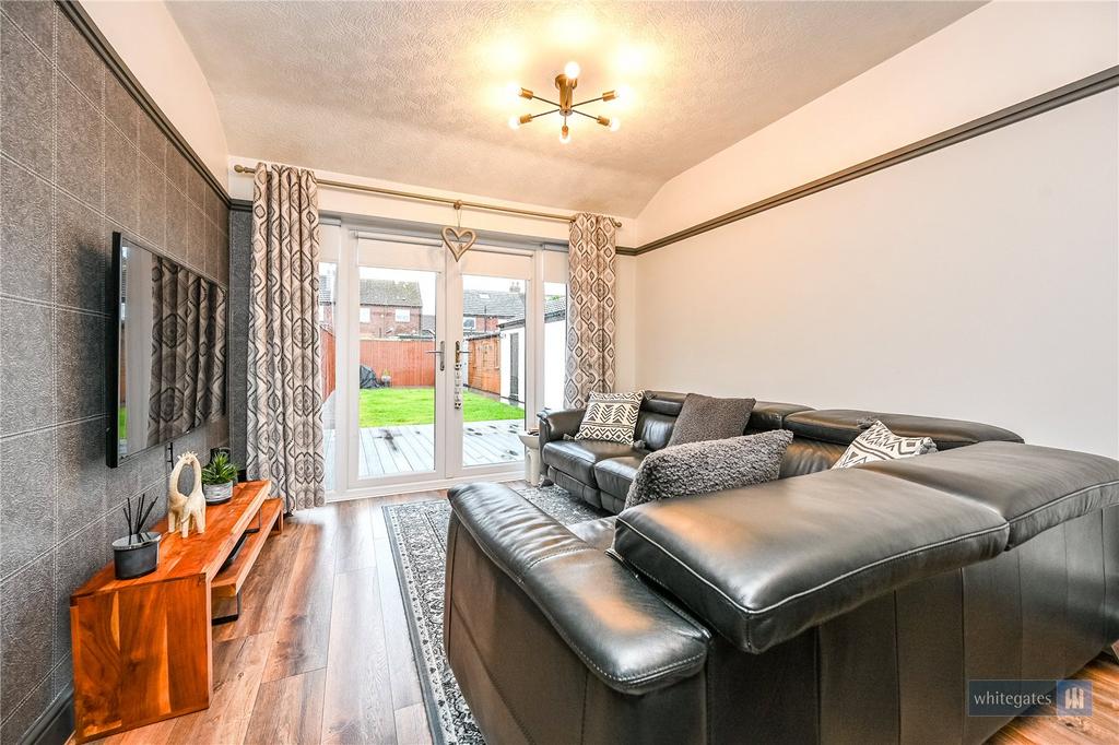 Family/Dining Room