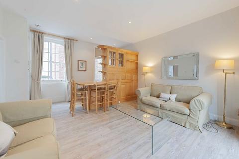 1 bedroom flat to rent, Lucerne Mews, London W8