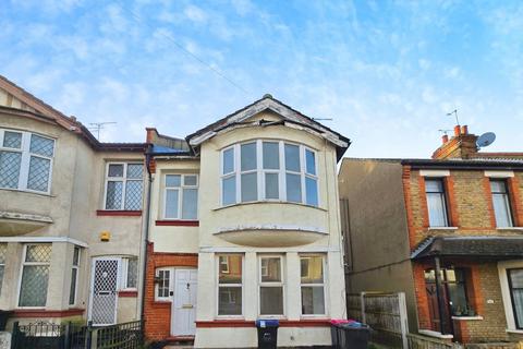 undefined, Hainault Avenue, Westcliff-on-Sea SS0