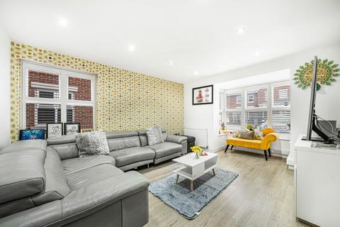 4 bedroom semi-detached house for sale, Cherry Garden Lane, Chelmsford CM2