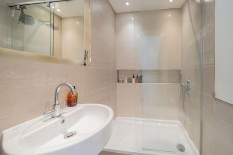 2 bedroom flat for sale, Belgrave Road, London SW1V