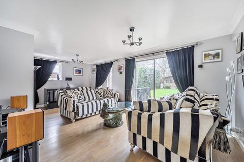 4 bedroom detached house for sale, Tithe Barn Drive, Maidenhead, Berkshire