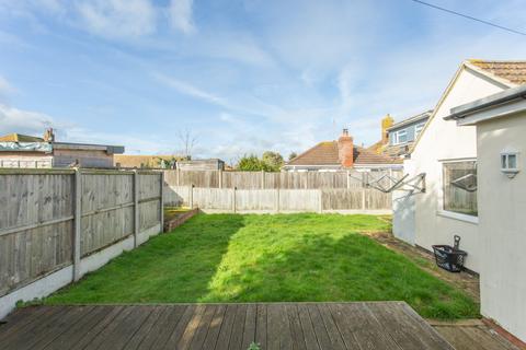 4 bedroom bungalow for sale, Colewood Road, Whitstable, CT5