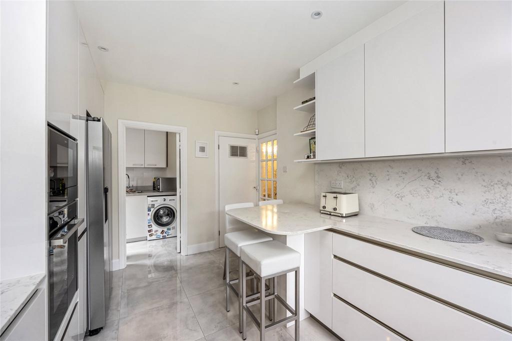 Kitchen/Utility