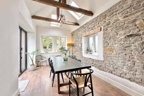 4 bedroom end of terrace house for sale, Buxton Old Road, Disley, Stockport