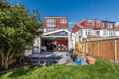 4 bedroom end of terrace house for sale, Southway, Raynes Park SW20