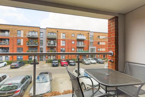 2 bedroom apartment to rent, Arla Place, Ruislip HA4