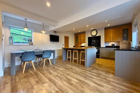 undefined, Llechwedd, Barmouth Road, Dolgellau, LL40 2EW