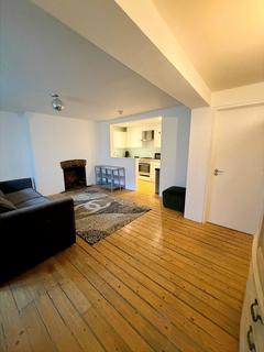 1 bedroom apartment to rent, Leinster Sq