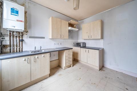 1 bedroom flat for sale, Charteris Road, Quuens Park, London, NW6