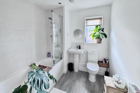 1 bedroom apartment for sale, St. Sebastian's Way, Aldershot GU11