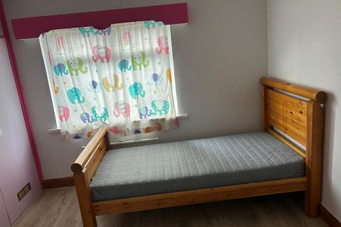 undefined, Lewis Crescent, London NW10