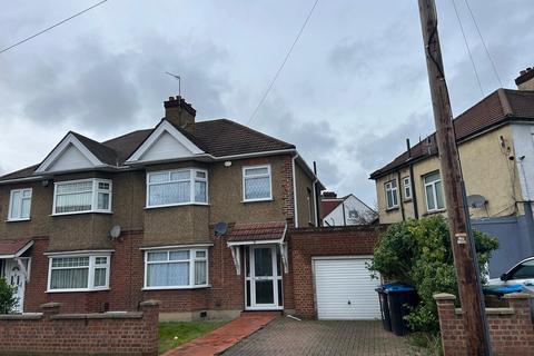 3 bedroom semi-detached house to rent, Lewis Crescent, London NW10