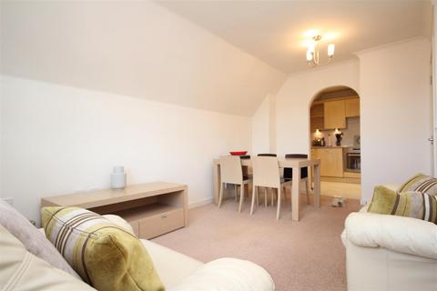 undefined, Stoke Road, Guildford