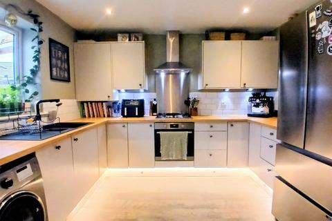 3 bedroom end of terrace house for sale, Raglan Place, Ludlow