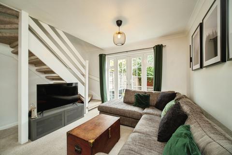 2 bedroom terraced house for sale, Daventry Court, Bracknell, RG42