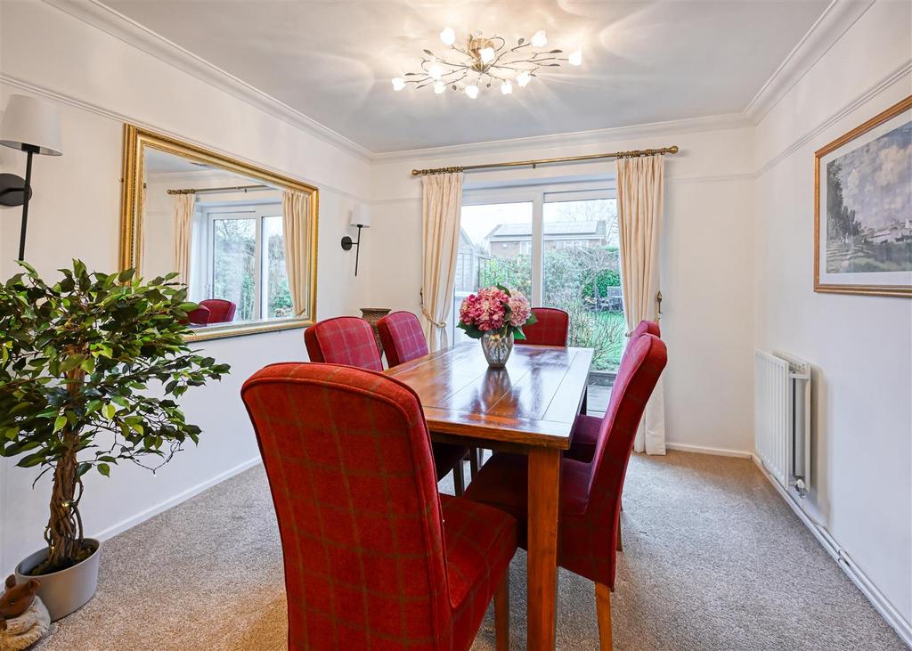 10 Queens Gardens-02.jpg