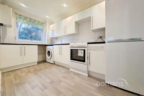 2 bedroom apartment for sale, Hillcrest, Upper Weybourne Lane, Farnham