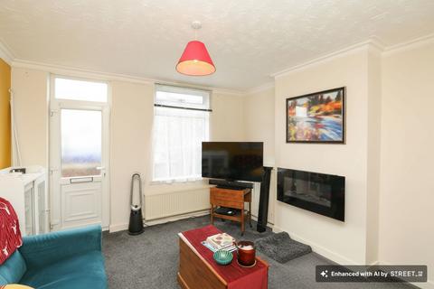 2 bedroom terraced house for sale, Chatsworth Road, Chesterfield S40