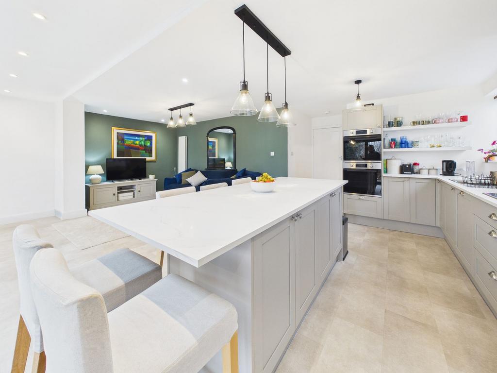 Open Plan Living Dining Kitchen