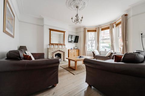 5 bedroom terraced house for sale, Clarence Road, Gorleston