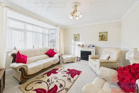 2 bedroom ground floor flat for sale, Langdale Close, Westminster Court Langdale Close, CF23