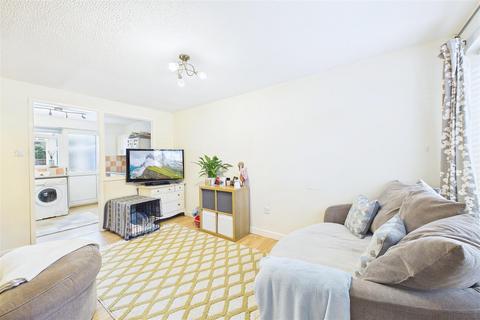 undefined, Popular cul-de-sac near river walks, Clevedon