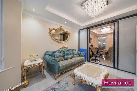 5 bedroom house for sale, Falkland Road, London