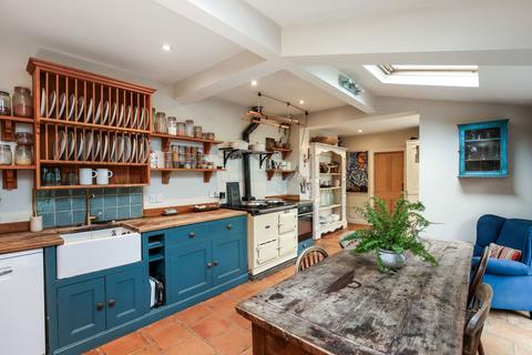 4 bedroom semi-detached house for sale, Pathway Cottage, 77 Northington, Alresford