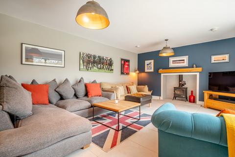 5 bedroom detached house for sale, Brackley Road, Silverstone, Towcester Northamptonshire NN12 8UA