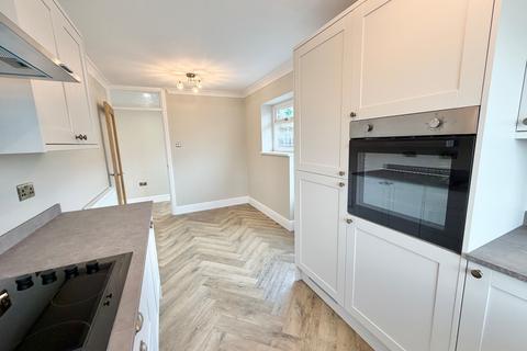 2 bedroom detached bungalow for sale, Pencaerfenni Park, Crofty, Swansea