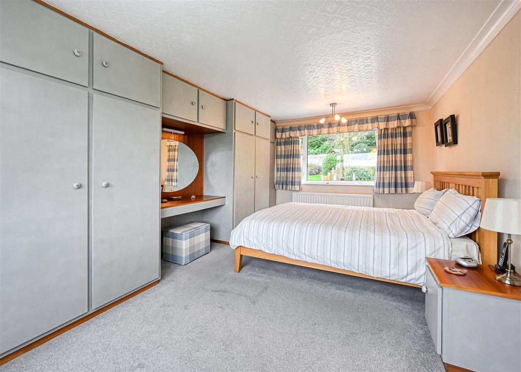 16 Beechwood Drive-12.jpg