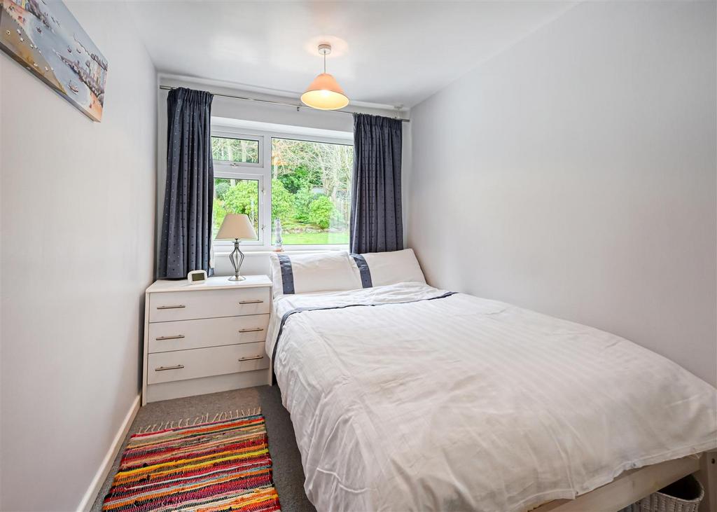 16 Beechwood Drive-14.jpg