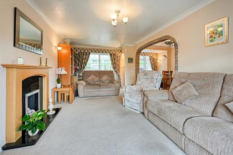 3 bedroom detached house for sale, 16 Beechwood Drive, Wightwick, Wolverhampton, WV6 8NN