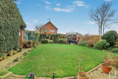 4 bedroom detached house for sale, Gilbert Close, Needham Market, IP6