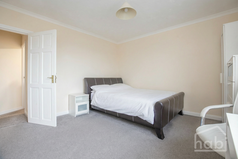 undefined, Norwich NR5