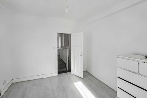 2 bedroom flat for sale, Harrow HA3