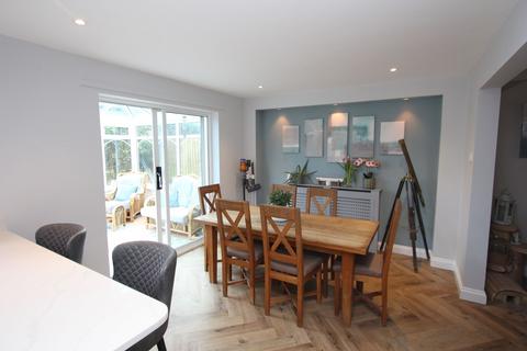 undefined, Heol Pentre'r Felin, Llantwit Major, CF61