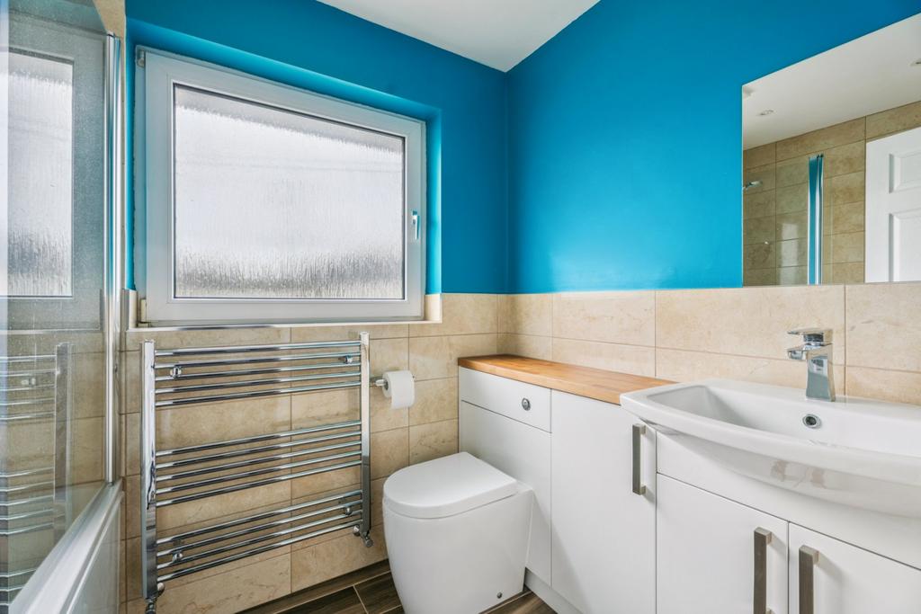 Upstairs Bathroom